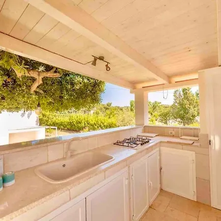 Con Piscina+jacuzzi3 Minuti Dal Mare Willa Specchiolla