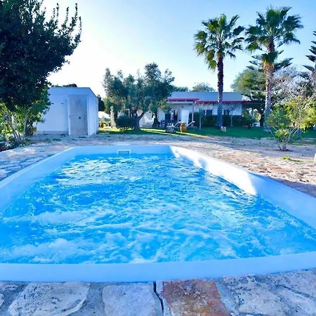 Con Piscina+jacuzzi3 Minuti Dal Mare Willa *