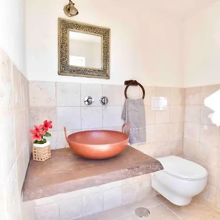 Con Piscina+jacuzzi3 Minuti Dal Mare * Спеккьолла
